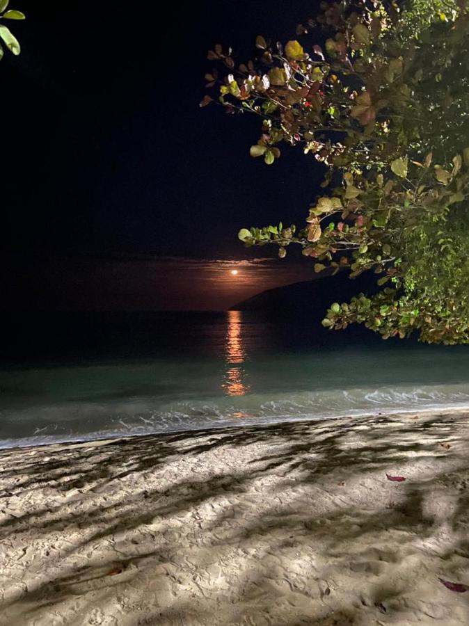 Casa Da Si Hostel Ubatuba Kültér fotó